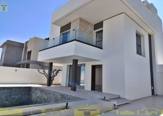 À VENDRE — Villa de Prestige avec Vue Sur Mer