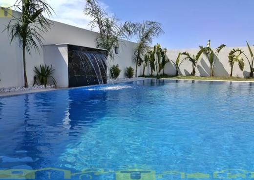 Villa de Prestige à vendre – Hammamet 🏡 - Bien immobilier à {"id":16,"country_id":219,"name":"NABEUL","slug":"nabeul"} - Image 2 - Sonia Immo - Agence Immobilière Sonia Immo