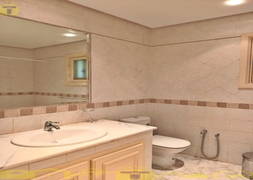 Une superbe villa sur deux niveaux est disponible - Bien immobilier à {"id":16,"country_id":219,"name":"NABEUL","slug":"nabeul"} - Image 3 - Sonia Immo - Agence Immobilière Sonia Immo