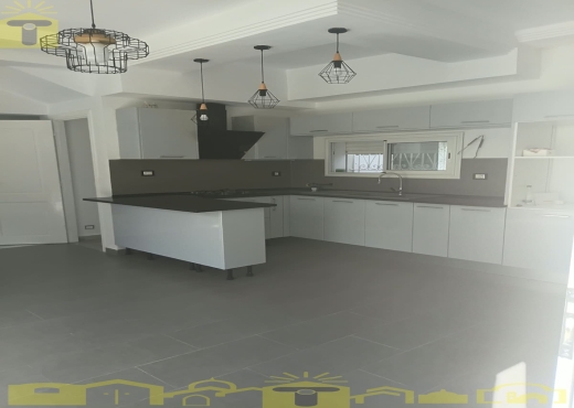 🏡 À VENDRE – Villa S+5 avec studio | AFH Mrezga - Bien immobilier à {"id":16,"country_id":219,"name":"NABEUL","slug":"nabeul"} - Image 3 - Sonia Immo - Agence Immobilière Sonia Immo