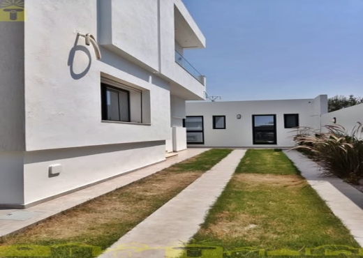 À Vendre – Villa Haut Standing à Hammamet Sud - Bien immobilier à {"id":16,"country_id":219,"name":"NABEUL","slug":"nabeul"} - Agence Immobilière immo\'in