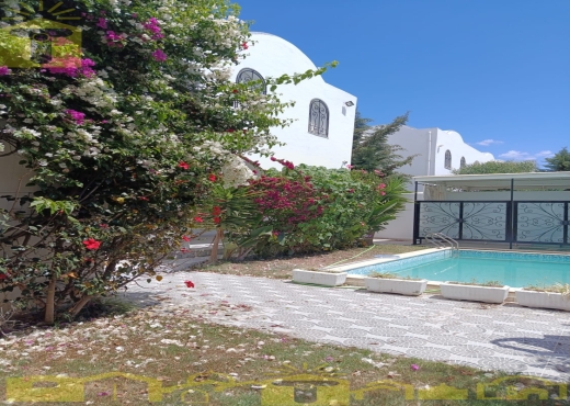 À vendre – Magnifique villa avec piscine à #Hammam - Bien immobilier à {"id":16,"country_id":219,"name":"NABEUL","slug":"nabeul"} - Agence Immobilière immo\'in